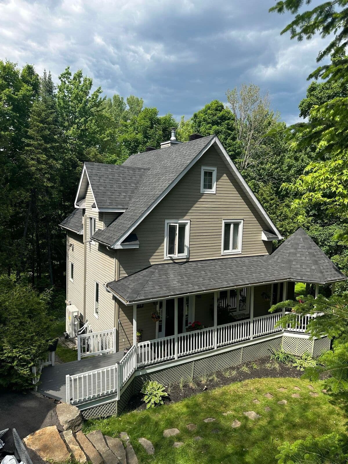 Roof replacement — house — après